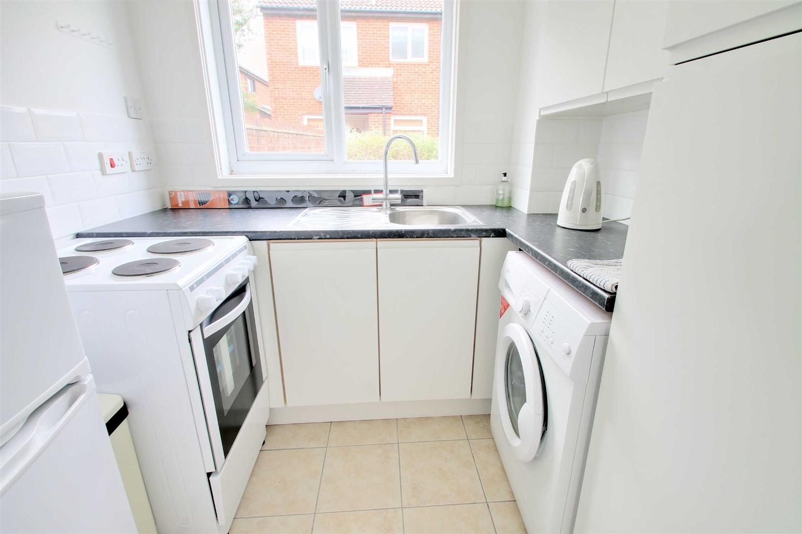 1 bed property in Medhurst, Milton Keynes